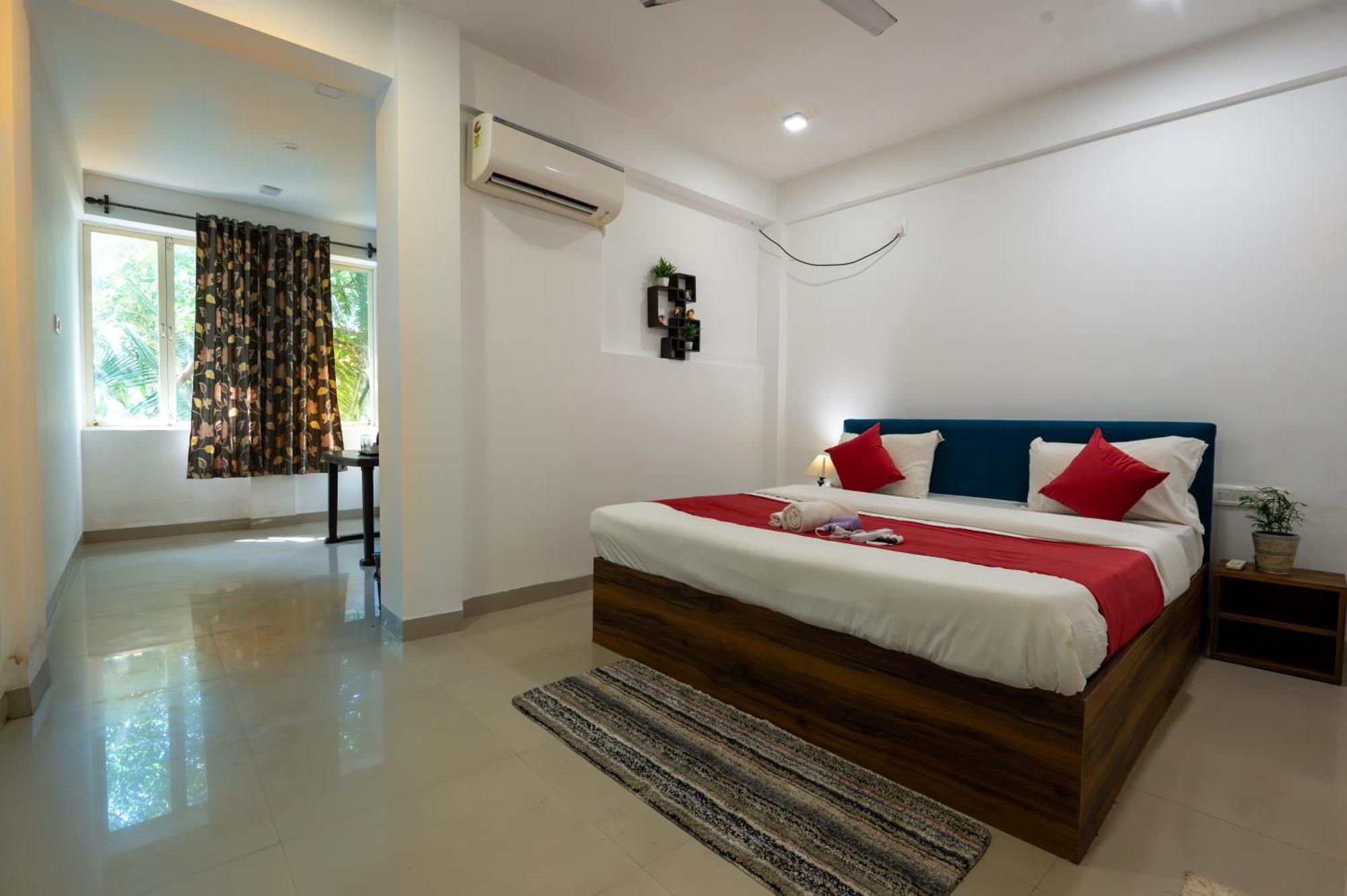Morjim Sea Waves-Beach Front Hotel Luaran gambar