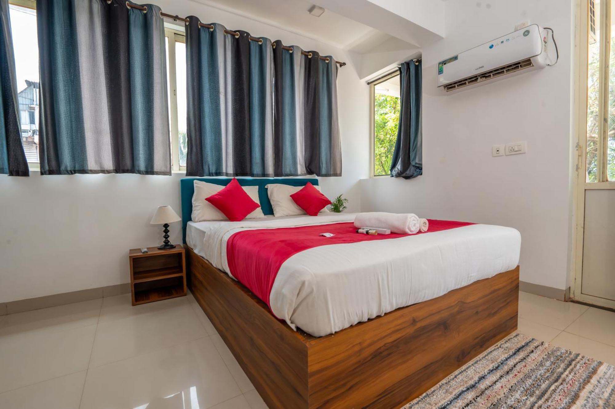 Morjim Sea Waves-Beach Front Hotel Luaran gambar