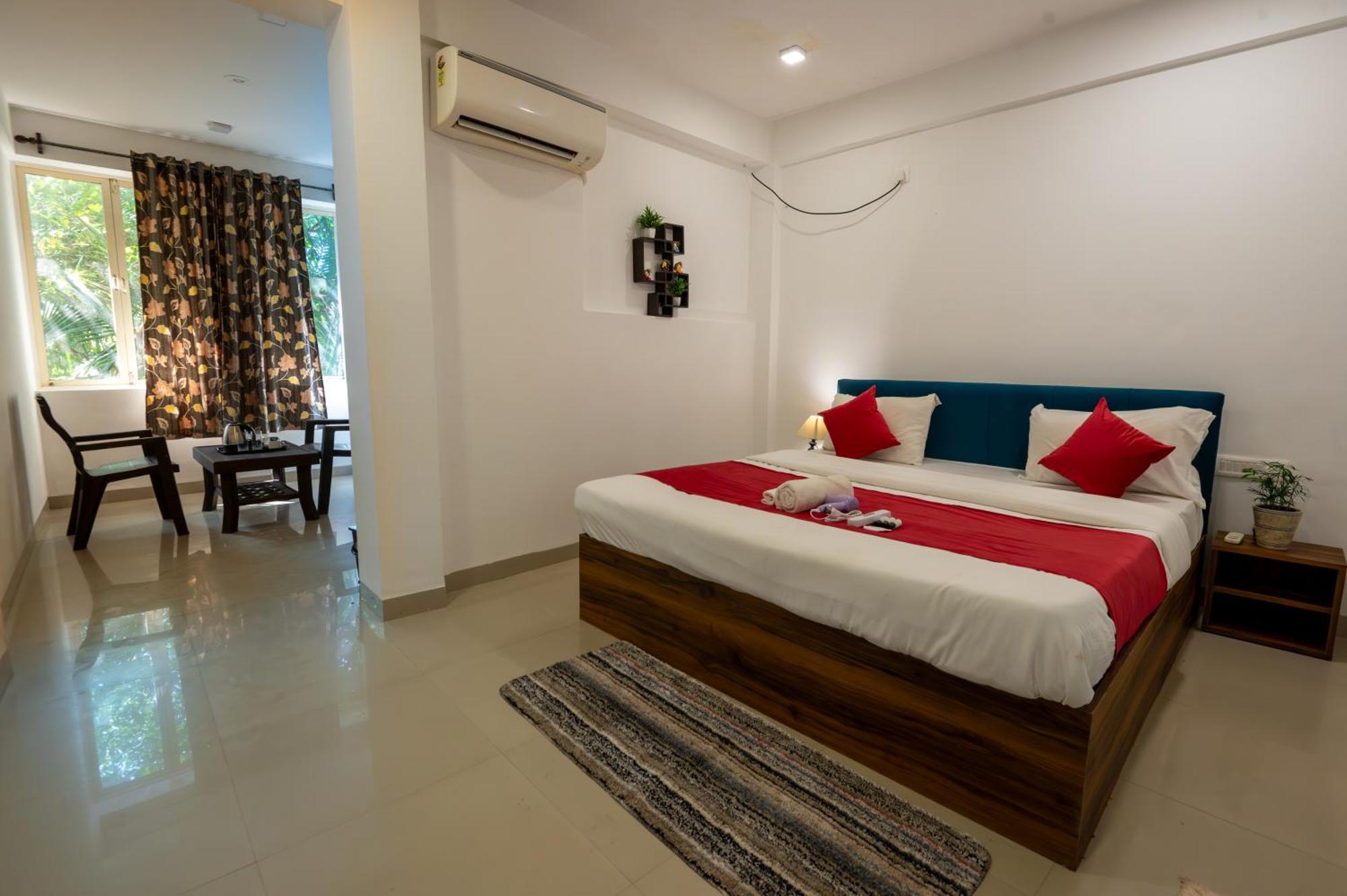 Morjim Sea Waves-Beach Front Hotel Luaran gambar